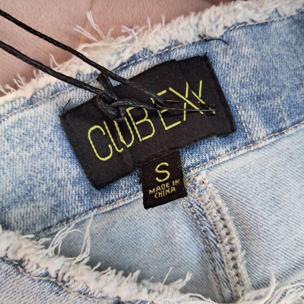 SOLD @MARKET Dolls Kill Jean Shorts w/ Distressed Hem & Laceup Sides - Picture 5 of 6